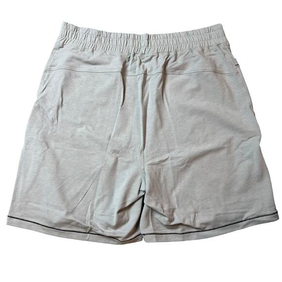 LUNYA LAHGO Restore Short Gray Pockets Stretch Lightweight Lounge Large NEW - Picture 6 of 10